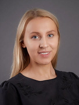 Lucy Sharman headshot